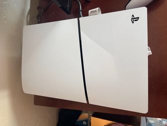 PlayStation 5 (digital edition) / PSVR2
