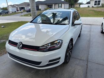 2015 Volkswagen Golf SportWagen