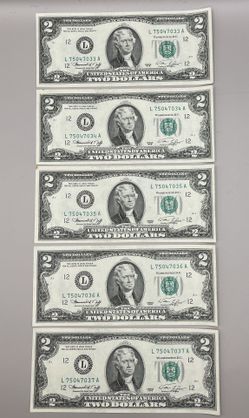 Five (1976 Series 2$ Bills In Sequential Order)