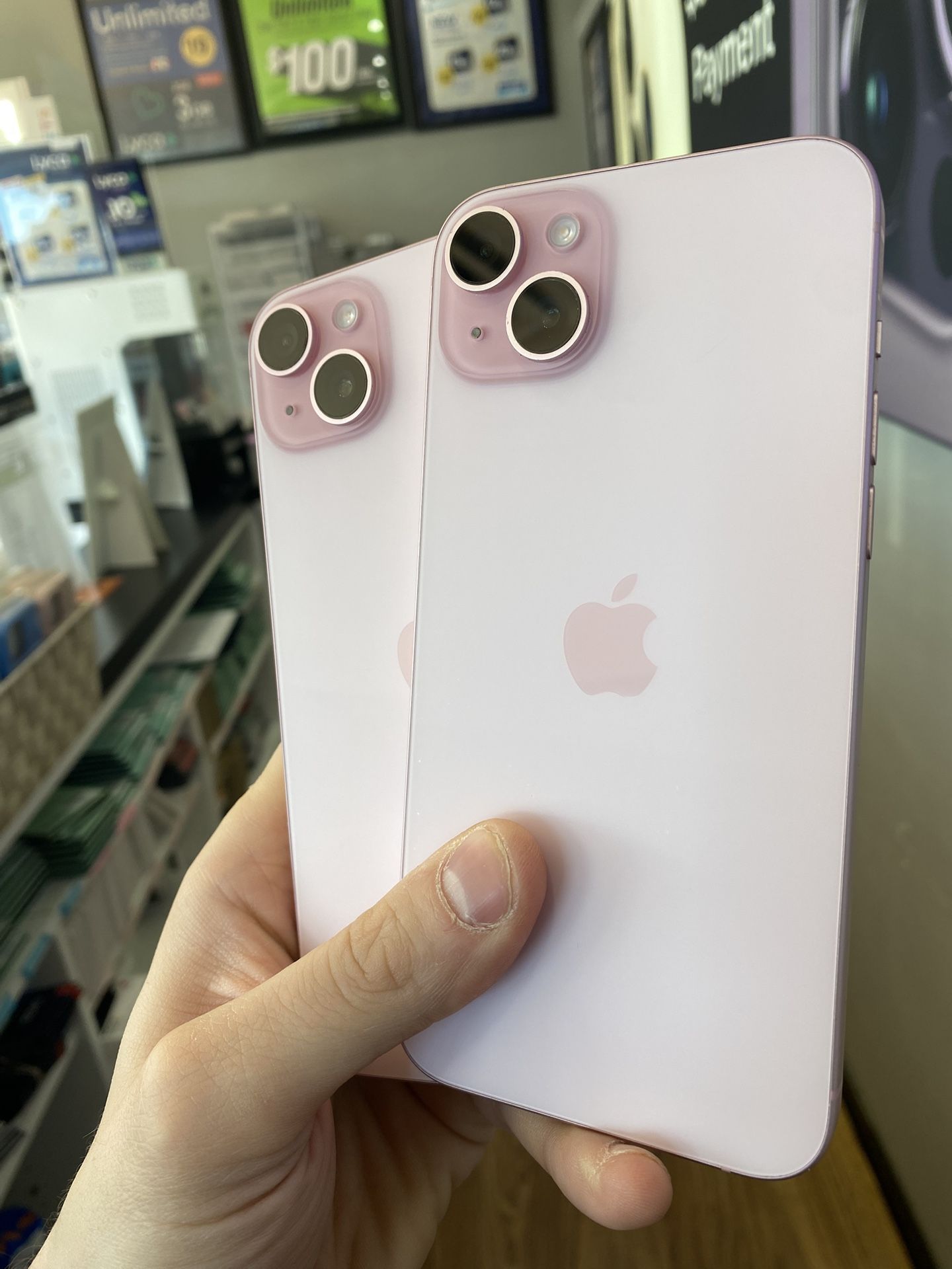 Unlocked iPhone 15+ 128GB Pink