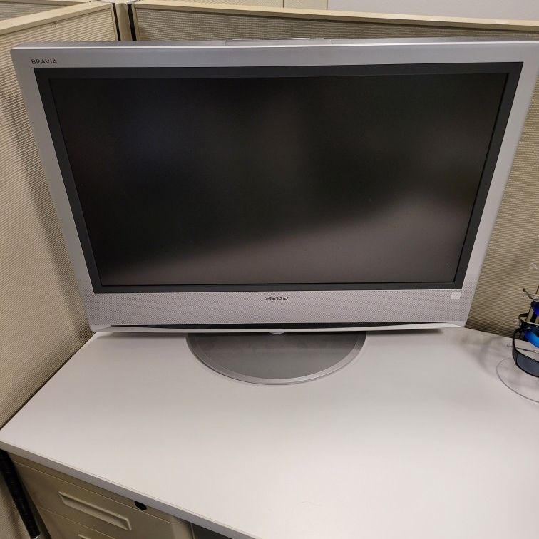 TV - SONY 32 INCH