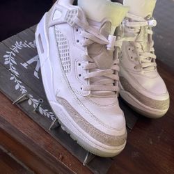 Size 11 In Men Lmk If You Want Em