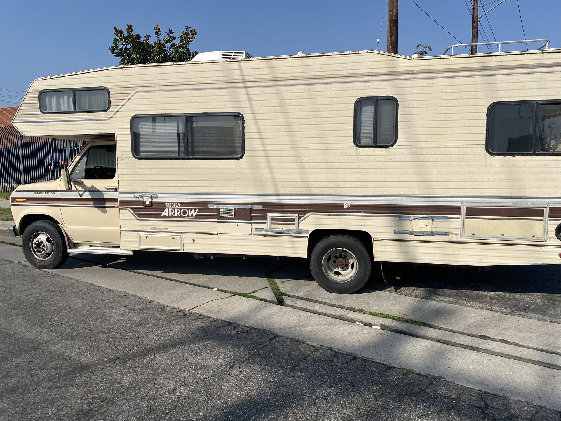 1987 Rvs 1987 Ford RV Motor Home for Sale in Los Angeles, CA - OfferUp