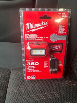 Milwaukee Compact Had Lamp ((not Rechargeable)) Firm$$$$