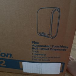 Automated Touchless Roll Towel Dispenser