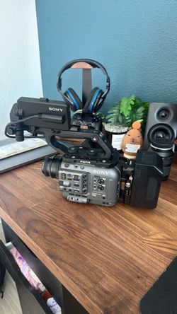 Sony Fx6 - Looking to trade for Pyxis 12k