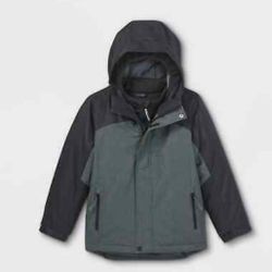 Boy's  Winter Jacket Size 8/10