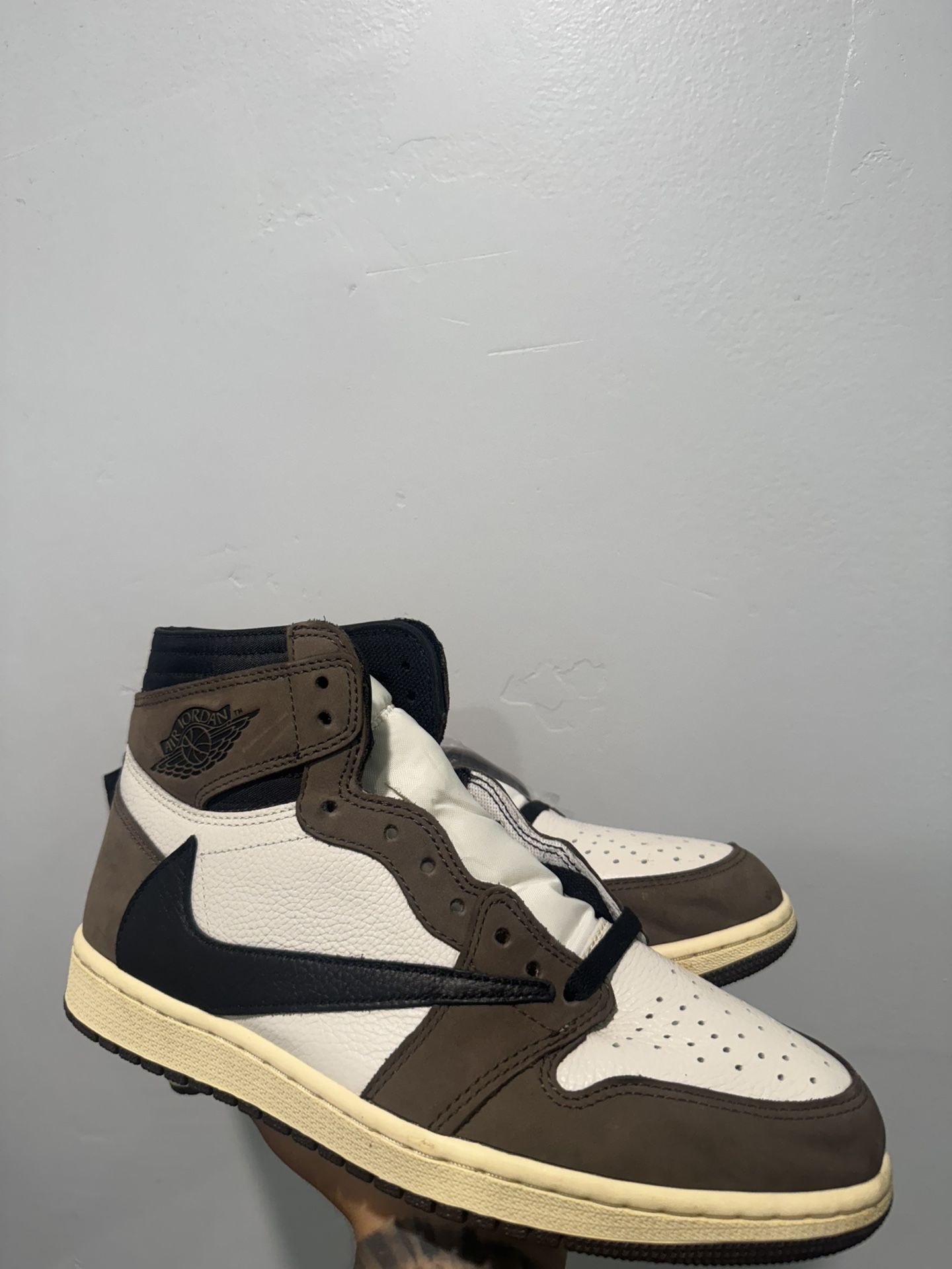 Travis Scott Jordan 1 High