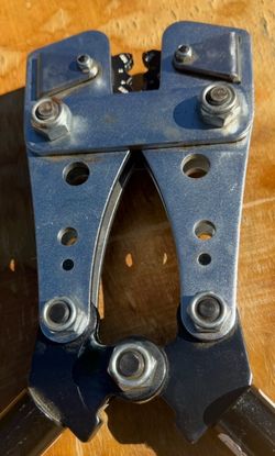 BURNDY MRC840 crimper