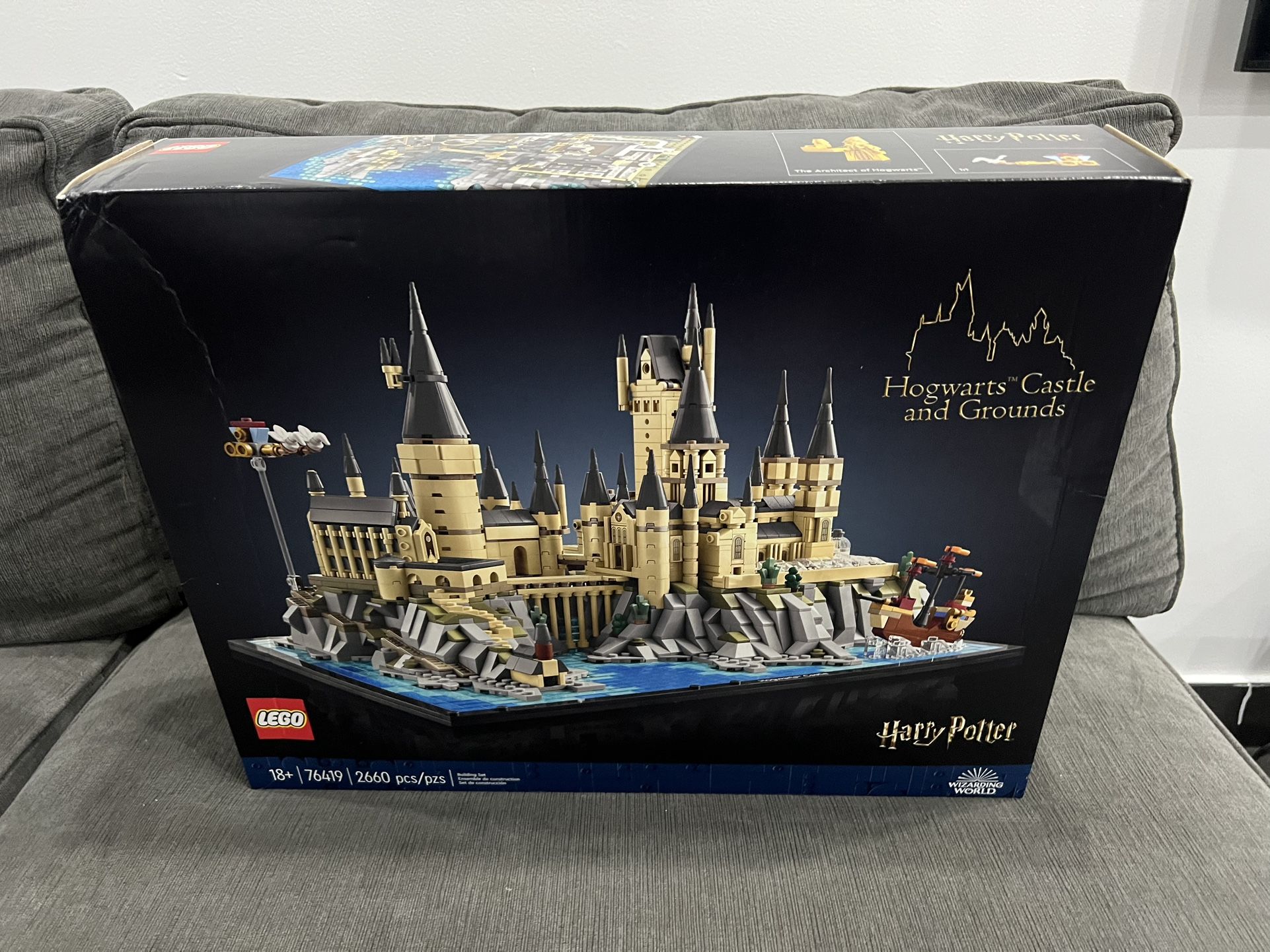 LEGO Harry Potter 76419 Hogwarts Castle and Grounds