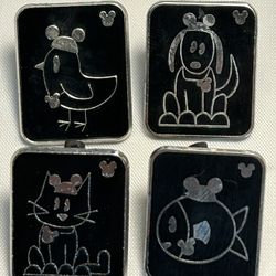 Disney Pins Set