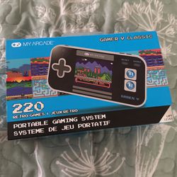 My Arcade GAMER V CLASSIC Pocket Portable Gaming System 220 Retro Games