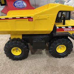 Tonka Truck - Vintage