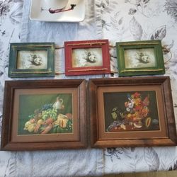 Pictures And Picture Frams