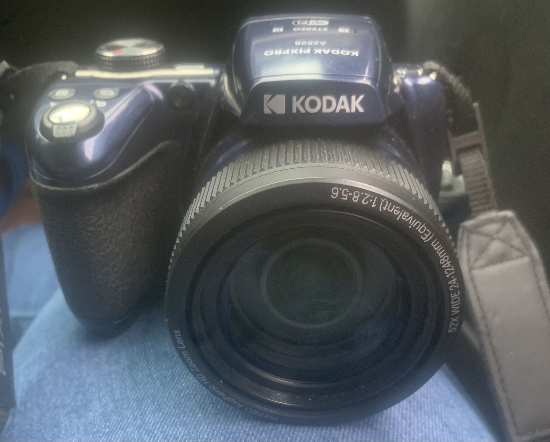 Kodak PixPro AZ528 Digital Camera – Excellent Condition! 📸
