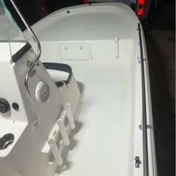 2003 Sea pro bay boat