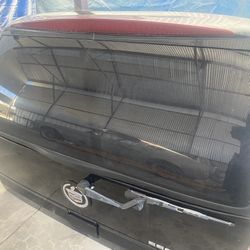 Trunk/Hatch/Tailgate Liftglass Aluminum Fits 05-06 ESCALADE