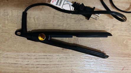 Terviiix Mini Flat Iron for Short Hair Temperature Adjustable, 1/2 Inch Mini Travel Hair Straightener