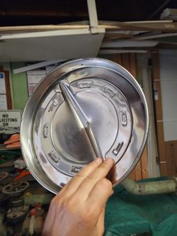 1964 Ford Hub Cap