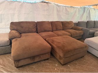 Groundhouse good condition to have a time delivery $40 local