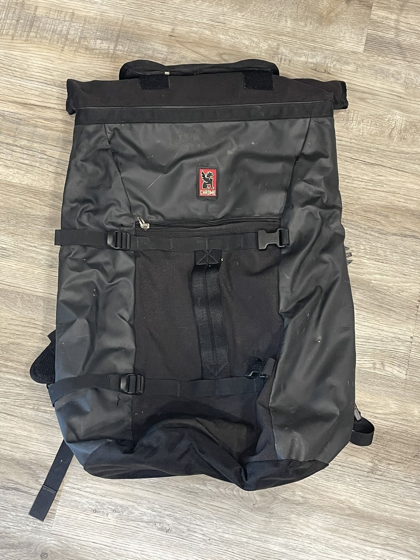 Chrome Industries Brigadier Bag