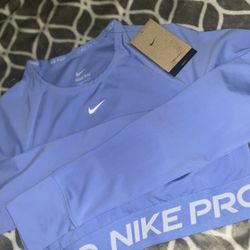 2 Piece NIKE Womens Athletic Wear 