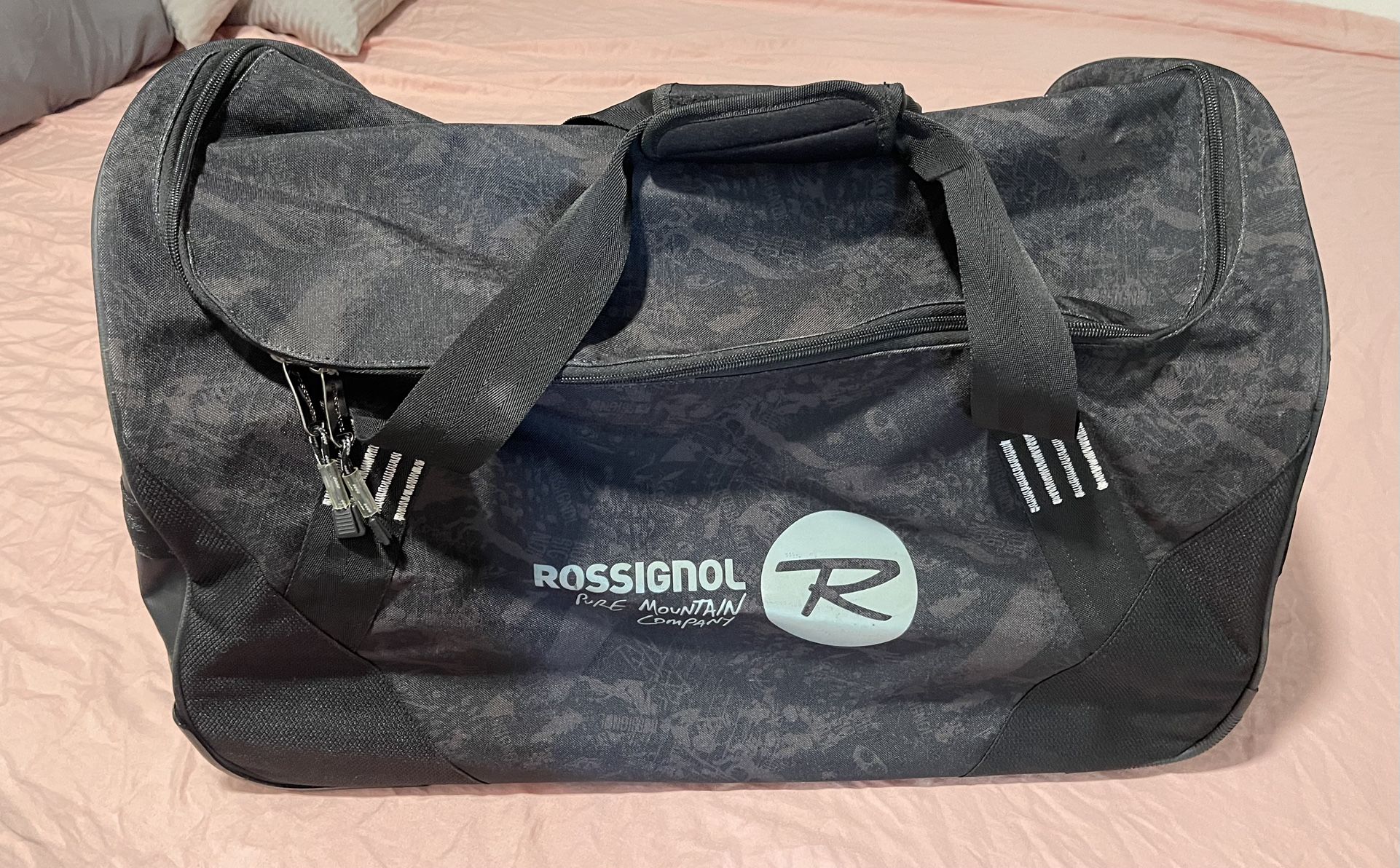 Rossignol Black Duffle Bag With Wheels Luggage