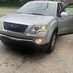 2012 GMC Acadia