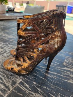 Aldo heels size 6