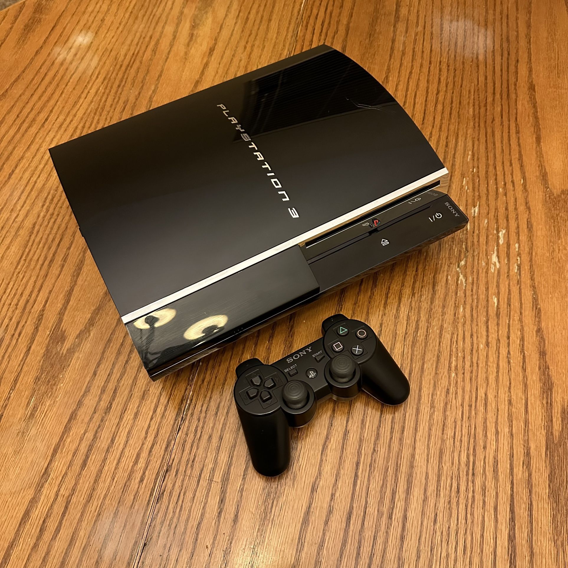 Sony PlayStation 3 (PS3) 80GB Backwards Compatible Model CECHE01 for