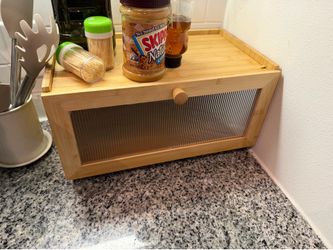 Bread storage