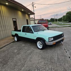 1986 Mazda B2000
