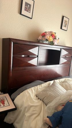 Bedroom set Full size 3 pieces