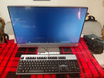 HP Pavillion  ALL-In-One PC-AIO 24-a010, i5 w/ 8GB RAM,256SSD with Win 10 !