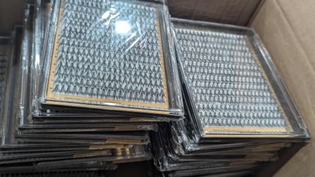 Nagaraku eyelash extension lot of 26 missing a couple lashes in some cases / gollee diy lash extensions 21