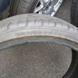 265/30r22