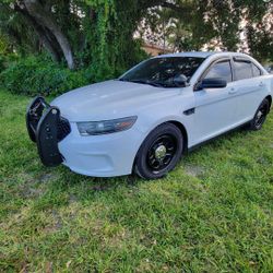 2016 Ford Taurus