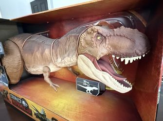 T Rex, Jurassic World, Dino Rivals