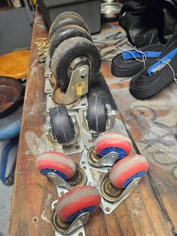 Wheel casters