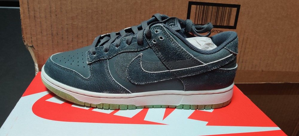 Nike dunk Low Halloween Shadow Grey