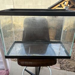 Fish tank 20 Gallons