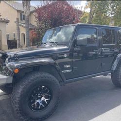 2013 Jeep Wrangler Sahara Unlimited 101k Miles
