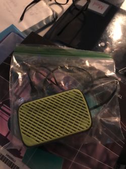 Portable speaker w/aux and charger