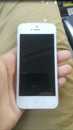 AT&T Apple iPhone 5 16gb or Cricket