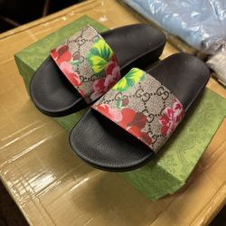 Gucci Sandels