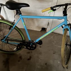 Ridgeline hybrid adult bike
