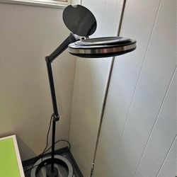 Esthetician Lamp