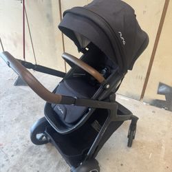 Nuna Demi Grow Stroller - Excellent Condition!!!