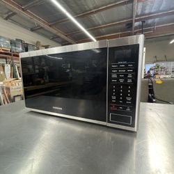 Sumsung 1.4cu ft 1000W Countertop Micro wave