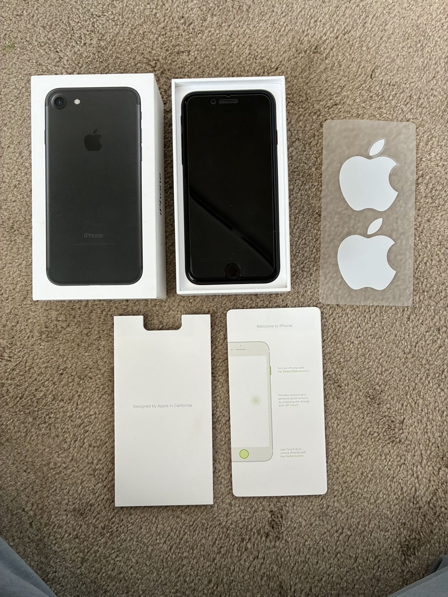 Apple iPhone 7 32 Gb Original Owner With Original Box. Used. New Battery.